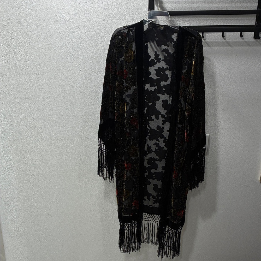 Black Floral Lace Fringe Kimono